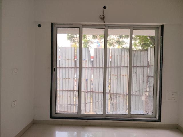 1 BHK Apartment in Malad East for rent Mumbai. The reference number is 21314804