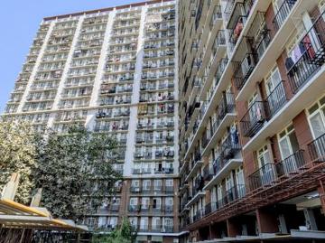 1 BHK Apartment in Malad East for resale Mumbai. The reference number is 18579428