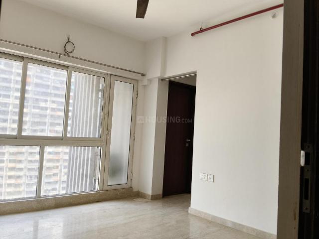1 BHK Apartment in Malad East for resale Mumbai. The reference number is 20050347