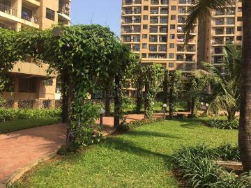 1 BHK Apartment in Malad East for resale Mumbai. The reference number is 20406024