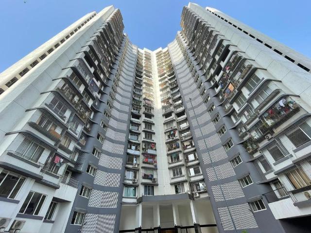 1 BHK Apartment in Kandivali East for resale Mumbai. The reference number is 20545258