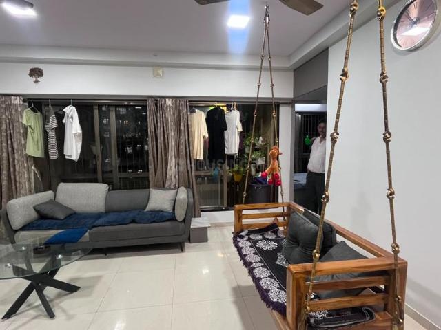 1 BHK Apartment in Malad East for resale Mumbai. The reference number is 21036685