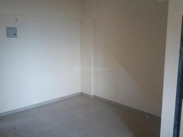 1 BHK Apartment in Malad East for resale Mumbai. The reference number is 21112655