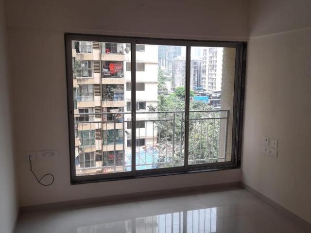 1 BHK Apartment in Malad West for rent Mumbai. The reference number is 17568057