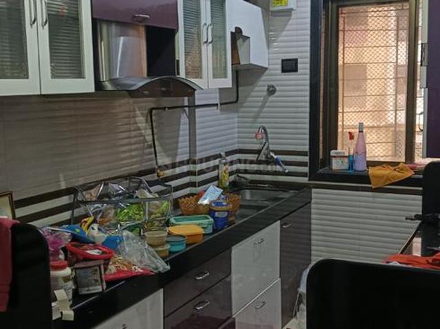 1 BHK Apartment in Malad West for rent Mumbai. The reference number is 19774994