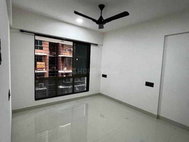 1 BHK Apartment in Malad West for rent Mumbai. The reference number is 20513643