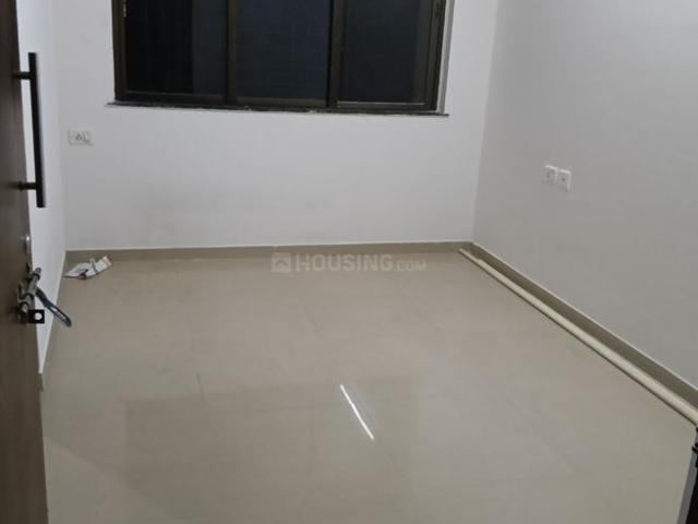 1 BHK Apartment in Malad West for rent Mumbai. The reference number is 20571954