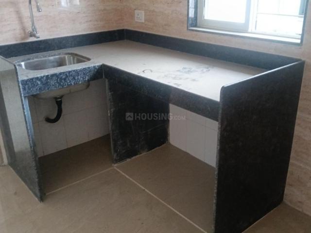 1 BHK Apartment in Malad West for rent Mumbai. The reference number is 20571954