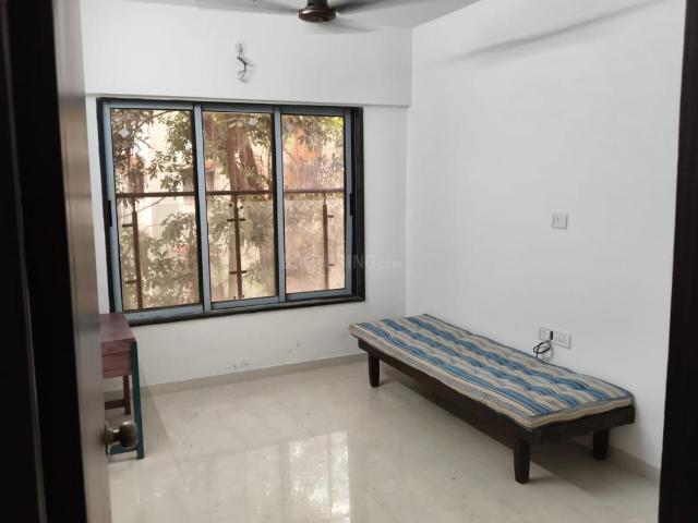1 BHK Apartment in Malad West for rent Mumbai. The reference number is 20597265