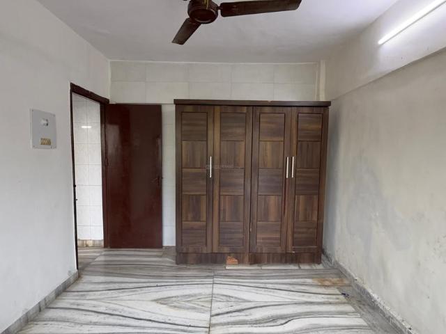 1 BHK Apartment in Malad West for rent Mumbai. The reference number is 20681443