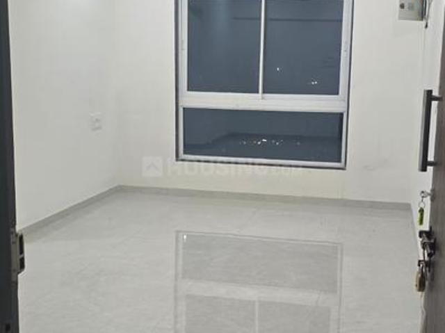 1 BHK Apartment in Malad West for rent Mumbai. The reference number is 20715011