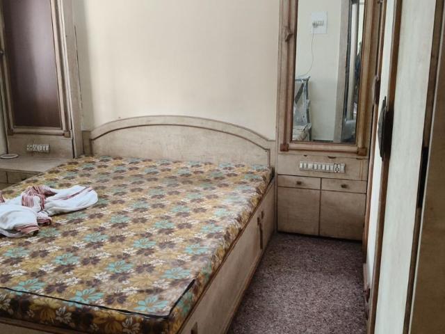 1 BHK Apartment in Malad West for rent Mumbai. The reference number is 20941225