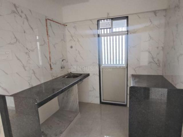 1 BHK Apartment in Malad West for rent Mumbai. The reference number is 20957734