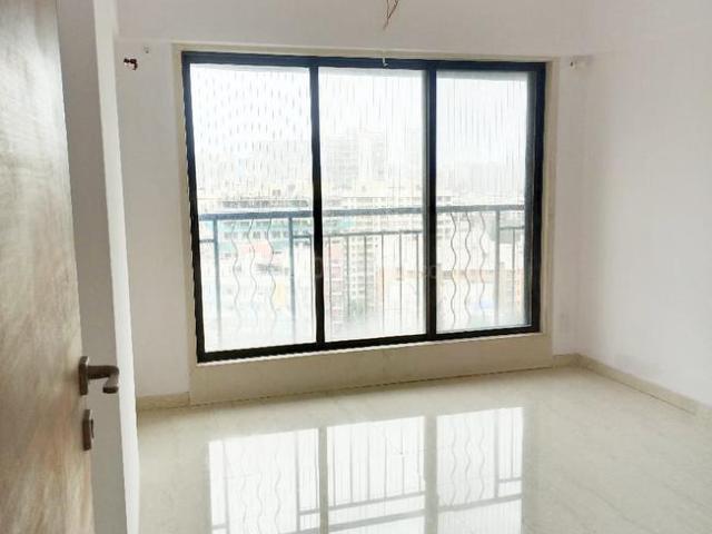 1 BHK Apartment in Malad West for rent Mumbai. The reference number is 21055182