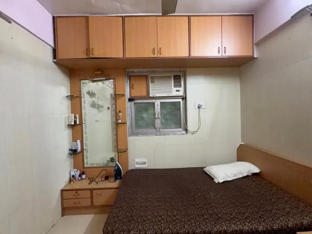 1 BHK Apartment in Malad West for rent Mumbai. The reference number is 21154516