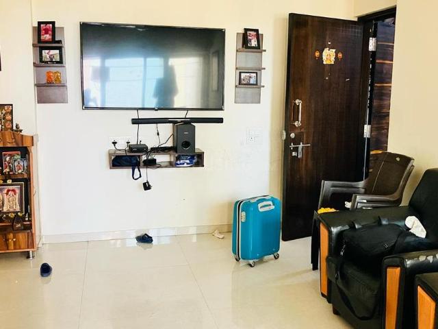 1 BHK Apartment in Malad West for rent Mumbai. The reference number is 21354224