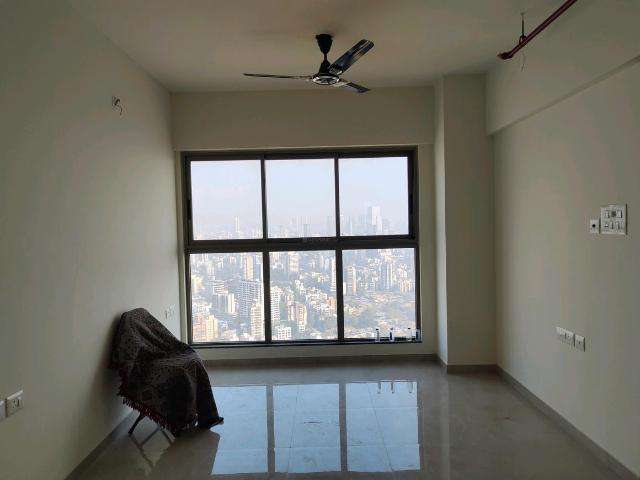 1 BHK Apartment in Malad West for resale Mumbai. The reference number is 16352645