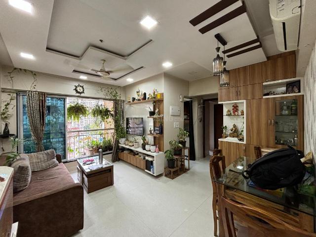 1 BHK Apartment in Malad West for resale Mumbai. The reference number is 16547897