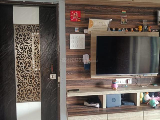1 BHK Apartment in Malad West for resale Mumbai. The reference number is 19019887
