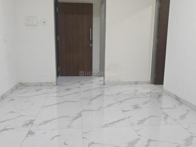 1 BHK Apartment in Malad West for resale Mumbai. The reference number is 19182544
