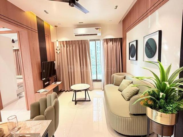 1 BHK Apartment in Malad West for resale Mumbai. The reference number is 19917477