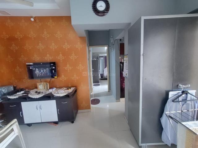 1 BHK Apartment in Malad West for resale Mumbai. The reference number is 21049045