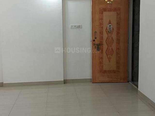 1 BHK Apartment in Malad West for resale Mumbai. The reference number is 21061933