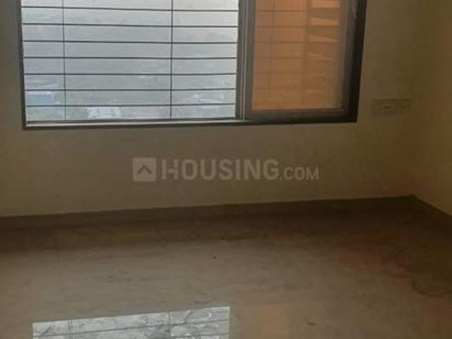 1 BHK Apartment in Malad West for resale Mumbai. The reference number is 21012766