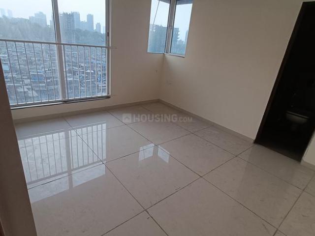 1 BHK Apartment in Malad West for resale Mumbai. The reference number is 21015452