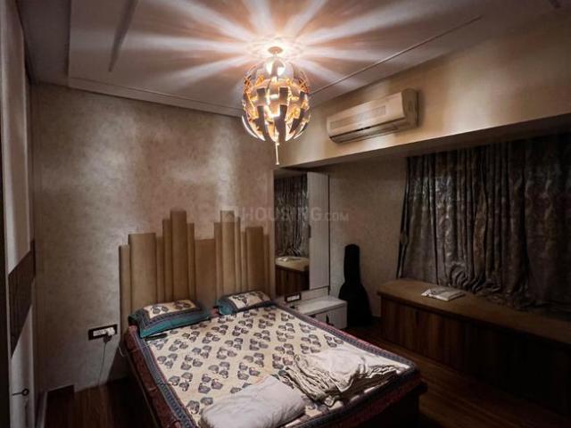 1 BHK Apartment in Malad West for resale Mumbai. The reference number is 21022966