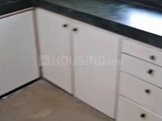 1 BHK Apartment in Malad West for resale Mumbai. The reference number is 21319097