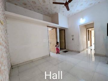 1 BHK Apartment in Maninagar for rent Ahmedabad. The reference number is 20347346