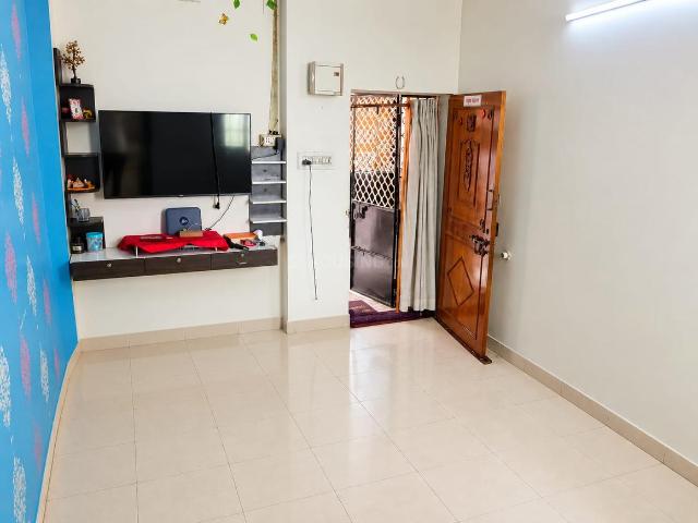 1 BHK Apartment in Maninagar for rent Ahmedabad. The reference number is 21077224