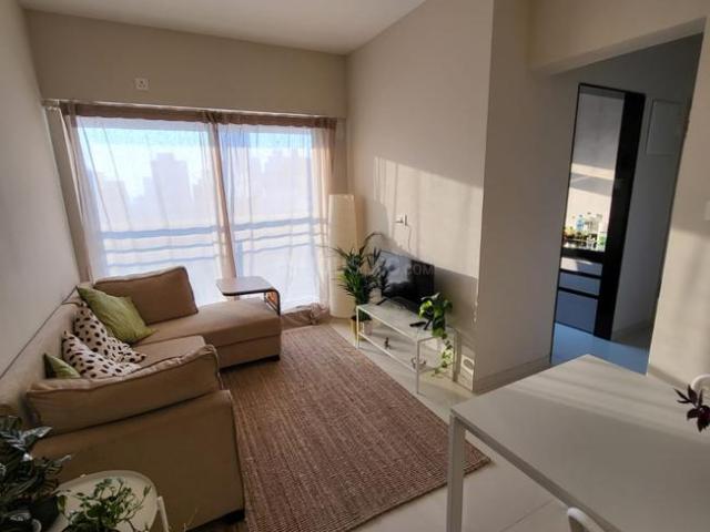 1 BHK Apartment in Marine Lines for rent Mumbai. The reference number is 18701628