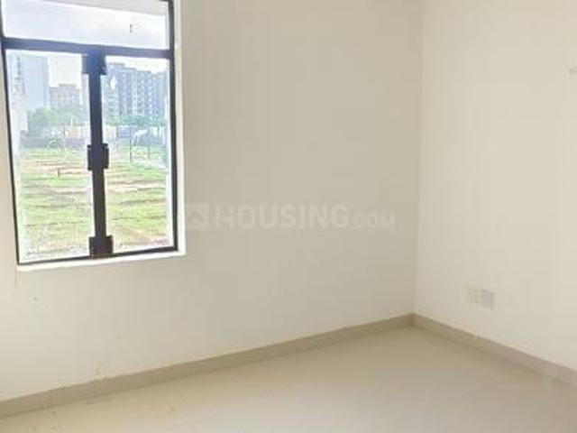 1 BHK Apartment in Milakpur Goojar for resale Bhiwadi. The reference number is 21064385