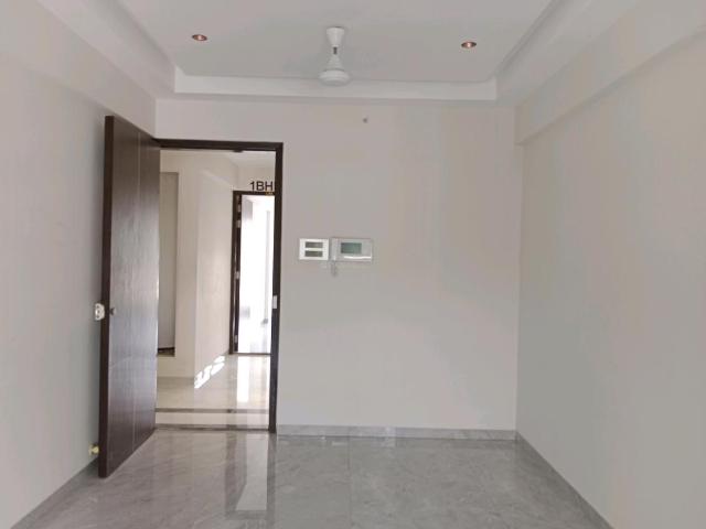 1 BHK Apartment in Mira Road East for rent Mira Bhayandar. The reference number is 13040880