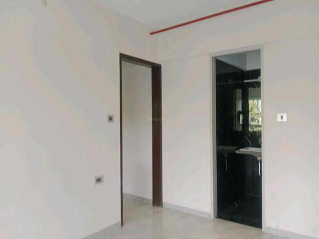 1 BHK Apartment in Mira Road East for resale Mira Bhayandar. The reference number is 13747919