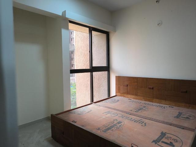 1 BHK Apartment in Mira Road East for resale Mira Bhayandar. The reference number is 19945286