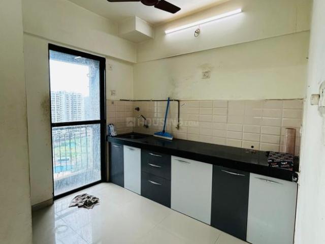1 BHK Apartment in Mira Road East for resale Mira Bhayandar. The reference number is 20135050
