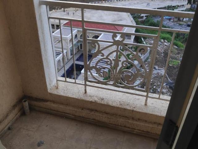 1 BHK Apartment in Mira Road East for resale Mira Bhayandar. The reference number is 21063179