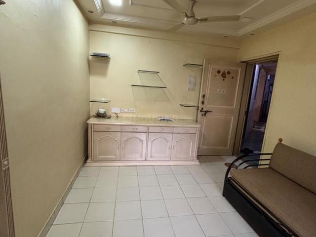 1 BHK Apartment in Mulund West for rent Mumbai. The reference number is 17980191