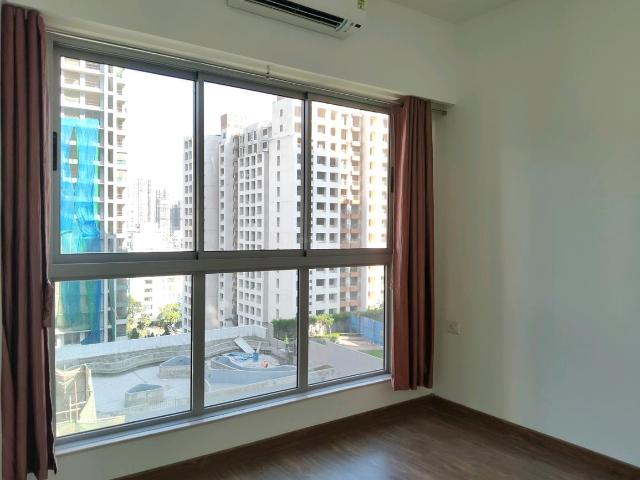 1 BHK Apartment in Mulund West for rent Mumbai. The reference number is 18045339