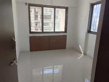 1 BHK Apartment in Mulund West for resale Mumbai. The reference number is 18534835
