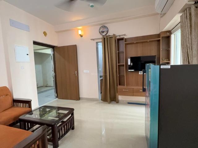 1 BHK Apartment in Noida Extension for rent Greater Noida. The reference number is 20752611