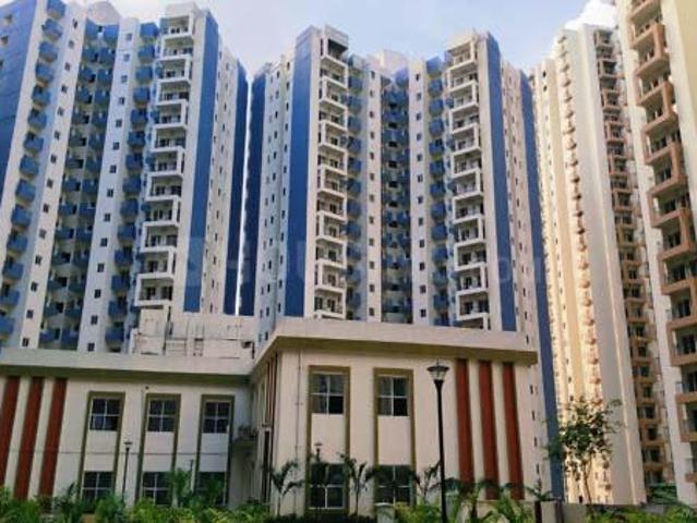 1 BHK Apartment in Noida Extension for resale Greater Noida. The reference number is 20867298