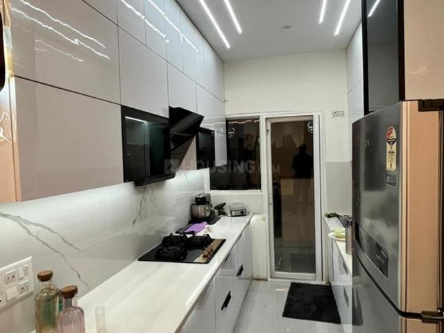 1 BHK Apartment in Noida Extension for resale Greater Noida. The reference number is 21137079