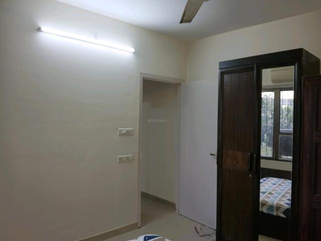 1 BHK Apartment in Nagpada for rent Mumbai. The reference number is 18609864