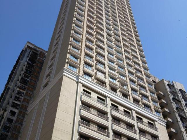 1 BHK Apartment in Nagpada for resale Mumbai. The reference number is 18265554