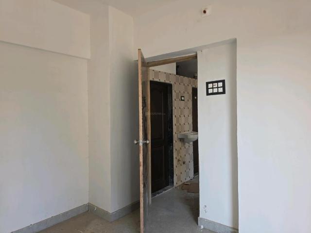 1 BHK Apartment in Nalasopara West for resale Nala Sopara. The reference number is 19970933