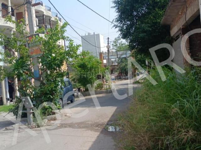 1 BHK Apartment in Nangla Tashi for resale Meerut. The reference number is 20232193